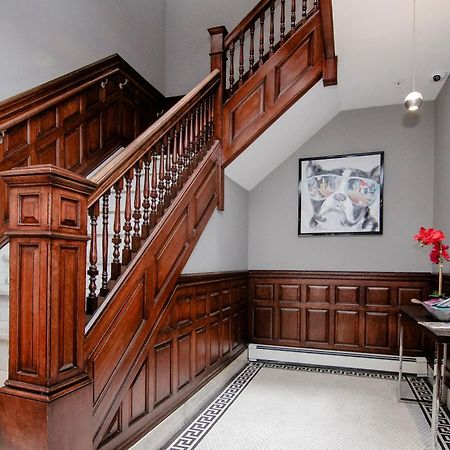 Stylish Studio In Brookline-5Min Train To Boston.. #2 Exterior photo